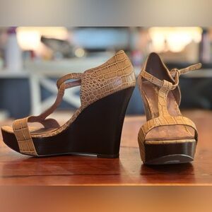 Elizabeth and James Croco Platform T-strap